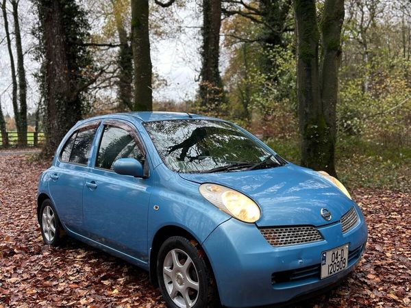Nissan Micra Hatchback, Petrol, 2004, Blue