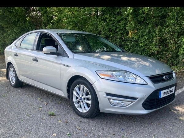 Ford Mondeo Hatchback, Diesel, 2013, Silver