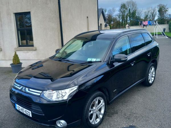 Mitsubishi Outlander SUV, Diesel, 2013, Black