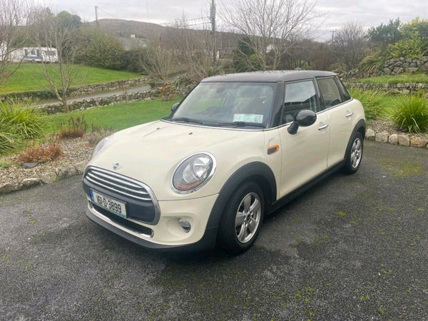 Mini Other Estate/Jeep, Petrol, 2016, White