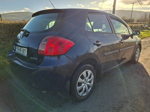 Toyota Auris Hatchback, Diesel, 2008, Blue