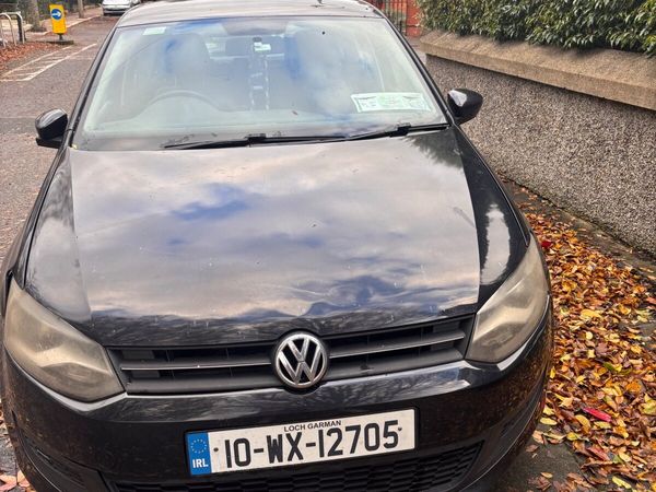 Volkswagen Polo Hatchback, Petrol, 2010, Black