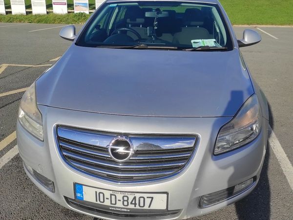 Opel Insignia Saloon, Diesel, 2010, Silver