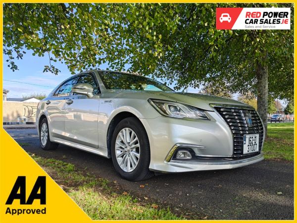 Toyota Crown Saloon, Petrol Hybrid, 2016, Silver