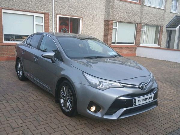 Toyota Avensis Saloon, Diesel, 2018, Grey