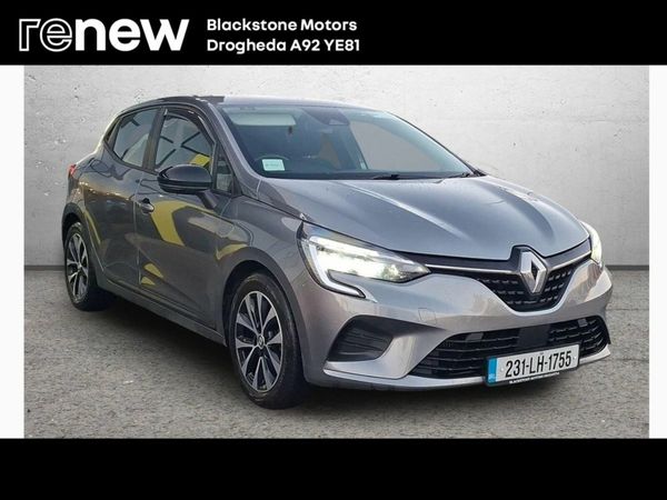 Renault Clio Hatchback, Petrol, 2023, Grey