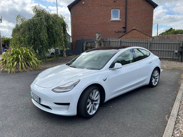 Tesla Model 3 Saloon, Electric, 2020, White