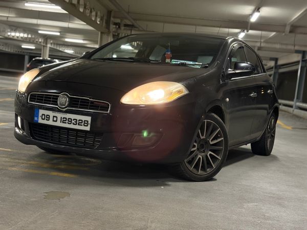 Fiat Bravo Hatchback, Diesel, 2009, Black