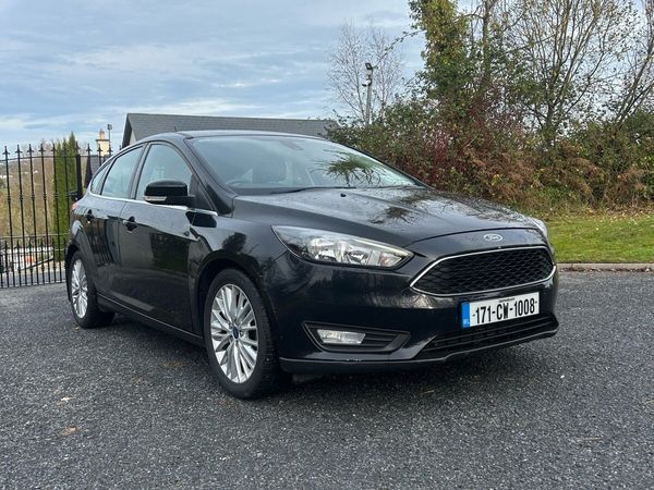 Ford Focus Hatchback, Diesel, 2017, Black