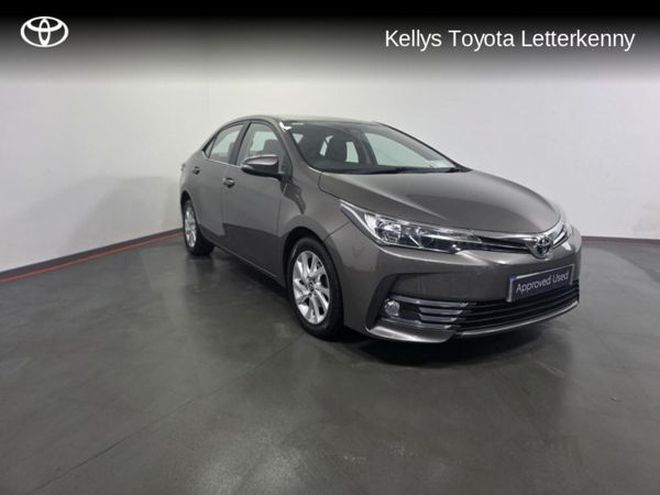 Toyota Corolla Saloon, Diesel, 2017, Grey