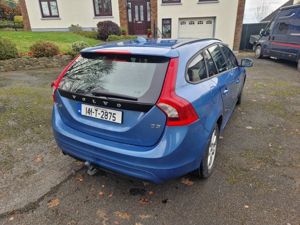 Volvo V60 Estate, Diesel, 2014, Blue