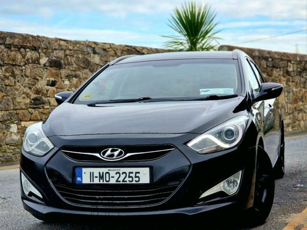 Hyundai i40 Estate/Jeep, Diesel, 2011, Black