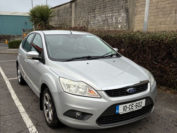 Ford Focus Hatchback, Diesel, 2010, Silver