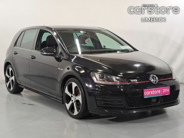 Volkswagen Golf Hatchback, Petrol, 2016, Black