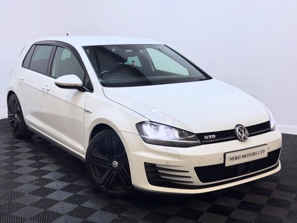 Volkswagen Golf Hatchback, Diesel, 2016, White