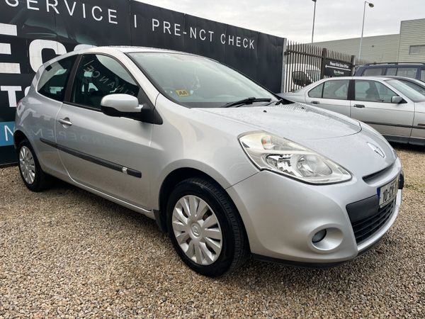 Renault Clio Hatchback, Ethanol Petrol, 2010, Silver