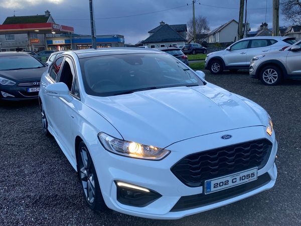 Ford Mondeo Hatchback, Diesel, 2020, White