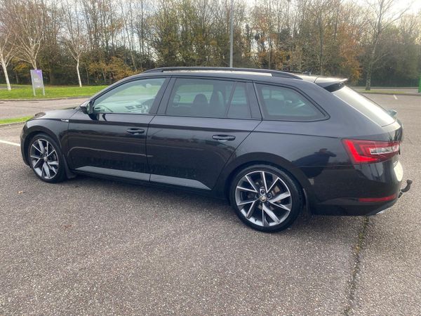 Skoda Superb Estate, Diesel, 2017, Black