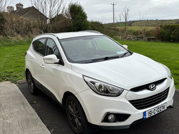 Hyundai ix35 SUV, Diesel, 2015, White