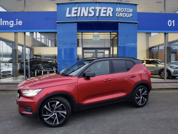 Volvo XC40 SUV, Petrol Plug-in Hybrid, 2020, Red