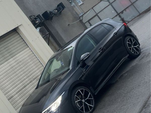 Volkswagen Golf Estate, Diesel, 2024, Black