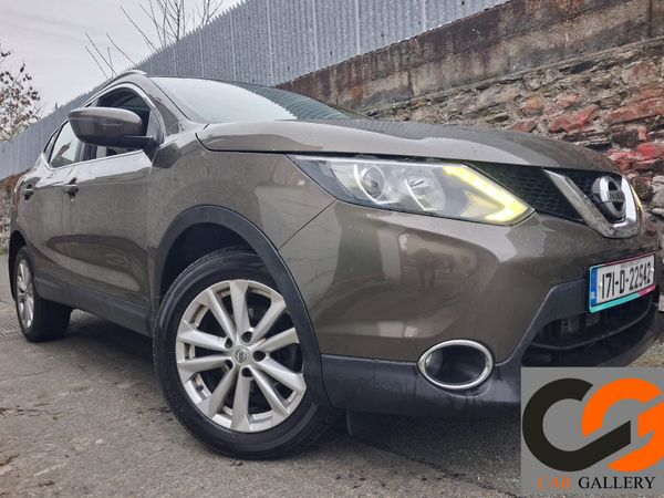 Nissan Qashqai SUV, Petrol, 2017, Brown