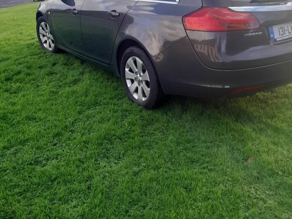 Vauxhall Insignia Estate, Diesel, 2013, Grey