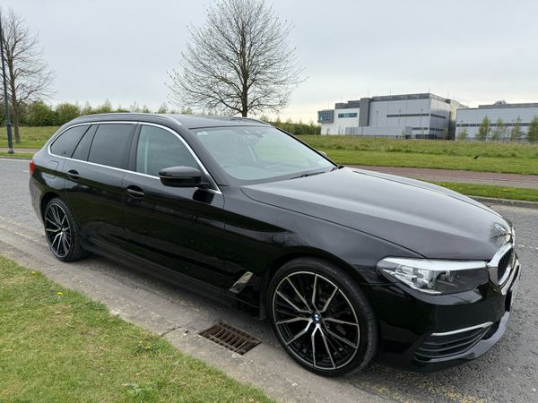 BMW 5-Series Estate/Jeep, Diesel, 2019, Black