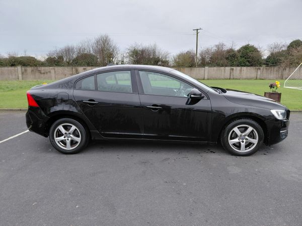 Volvo S60 Saloon, Diesel, 2017, Black