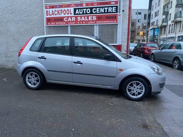 Ford Fiesta Hatchback, Petrol, 2008, Silver