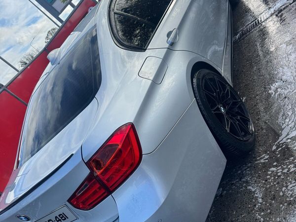 BMW 3-Series Saloon, Diesel, 2013, Silver