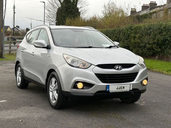 Hyundai ix35 SUV, Diesel, 2011, Silver