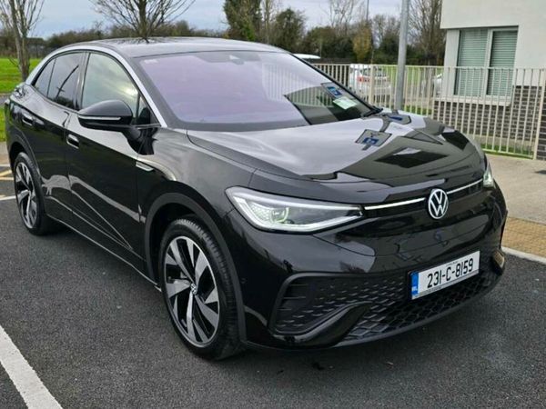 Volkswagen ID.5 Estate/Jeep, Electric, 2023, Black
