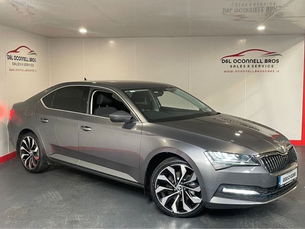Skoda Superb Hatchback, Diesel, 2022, Grey