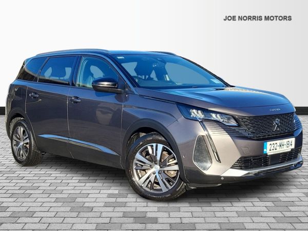 Peugeot 5008 MPV, Diesel, 2023, Grey