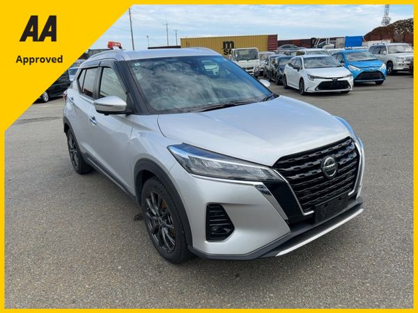 Nissan Juke Hatchback, Petrol Hybrid, 2022, Silver