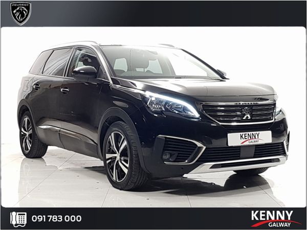 Peugeot 5008 MPV, Diesel, 2018, Black