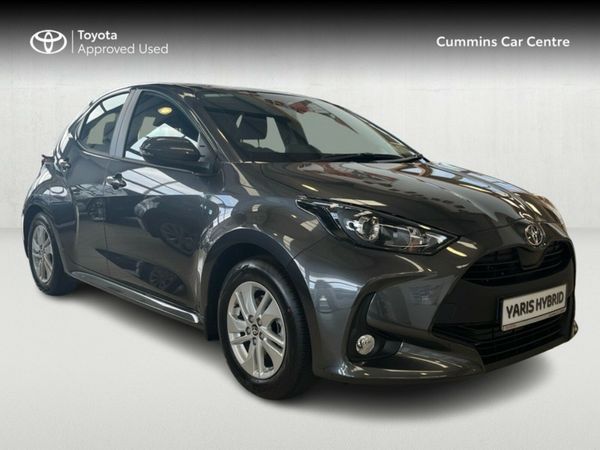 Toyota Yaris Hatchback, Petrol Hybrid, 2025, Grey