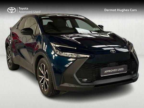 Toyota C-HR SUV, Petrol Hybrid, 2024, Blue