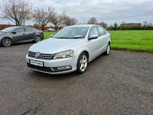 Volkswagen Passat Saloon, Diesel, 2014, Silver