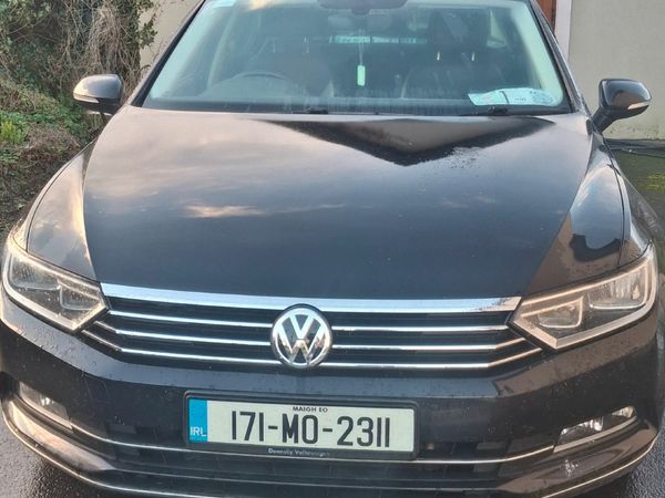 Volkswagen Passat Saloon, Diesel, 2017, Black