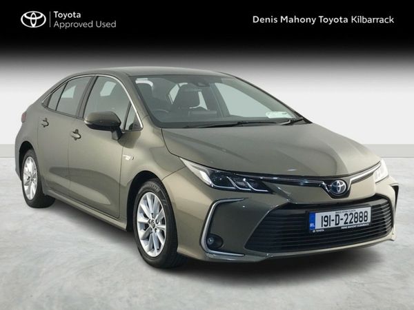Toyota Corolla Saloon, Petrol Hybrid, 2019, Bronze