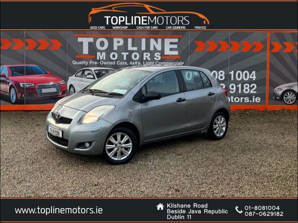 Toyota Yaris Hatchback, Petrol, 2011, Silver