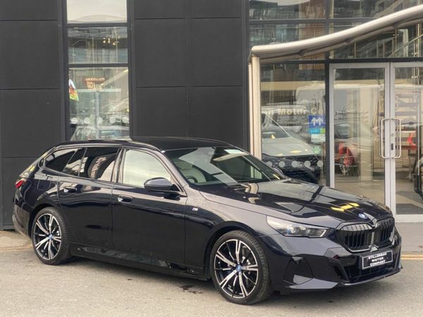 BMW 5-Series Estate, Petrol Plug-in Hybrid, 2025, Black