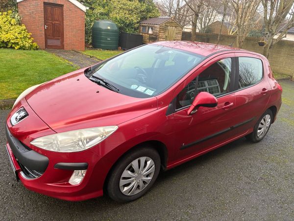 Peugeot 308 Hatchback, Diesel, 2010, Red
