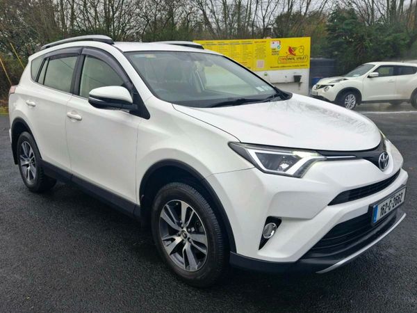 Toyota RAV4 SUV, Diesel, 2016, White