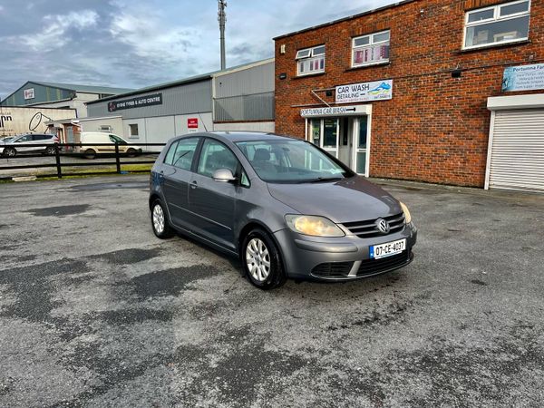 Volkswagen Golf Hatchback, Petrol, 2007, Grey