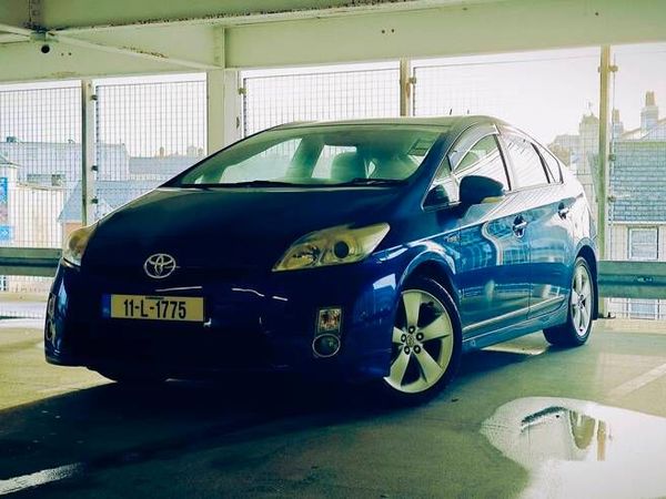 Toyota Prius Hatchback, Petrol Hybrid, 2011, Blue