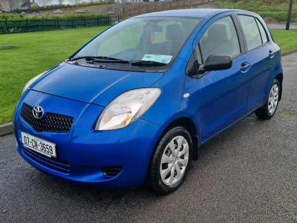 Toyota Yaris Hatchback, Petrol, 2007, Blue