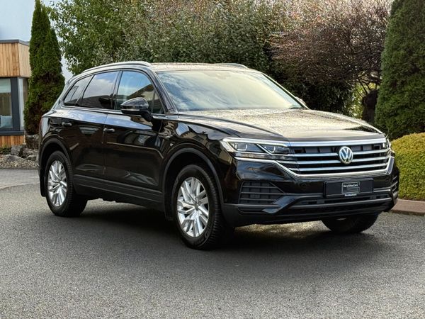 Volkswagen Touareg SUV, Diesel, 2019, Black